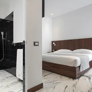 Affittacamere My Bed Montenapoleone, Milano